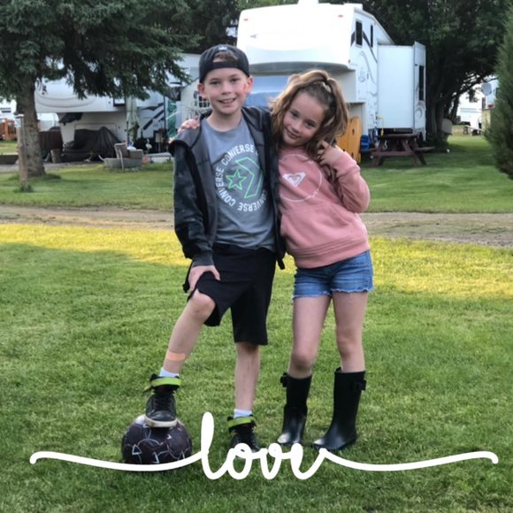 Meet your Posher, Amanda - Picture 1 of 1